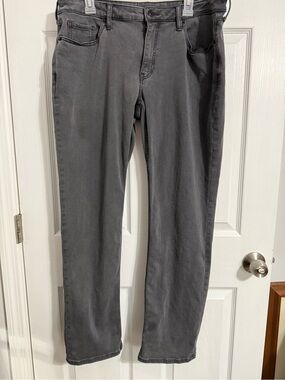 True Classic Men's Gray Straight-Leg Jeans